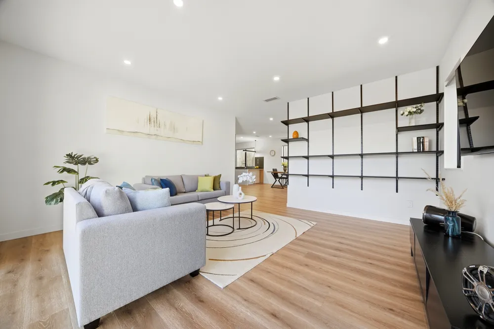 Photos of 57E Hogans Road