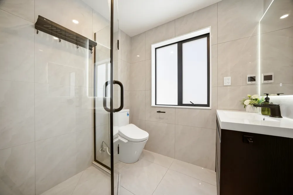 Photos of 57E Hogans Road