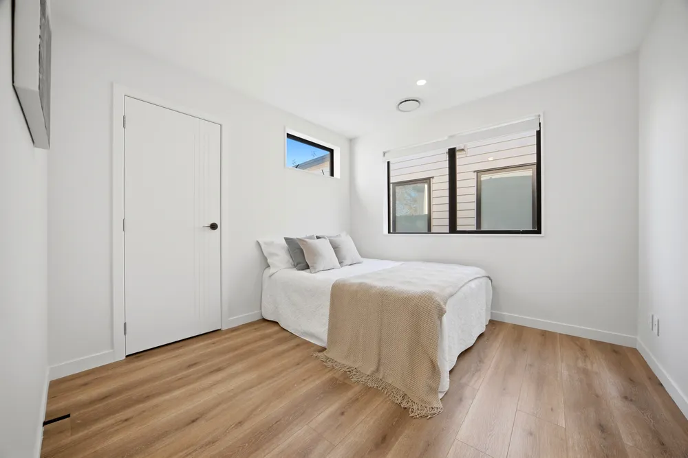 Photos of 57E Hogans Road