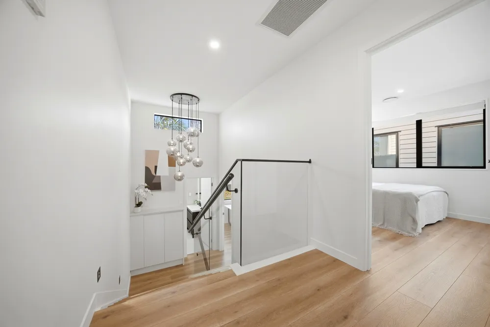 Photos of 57E Hogans Road