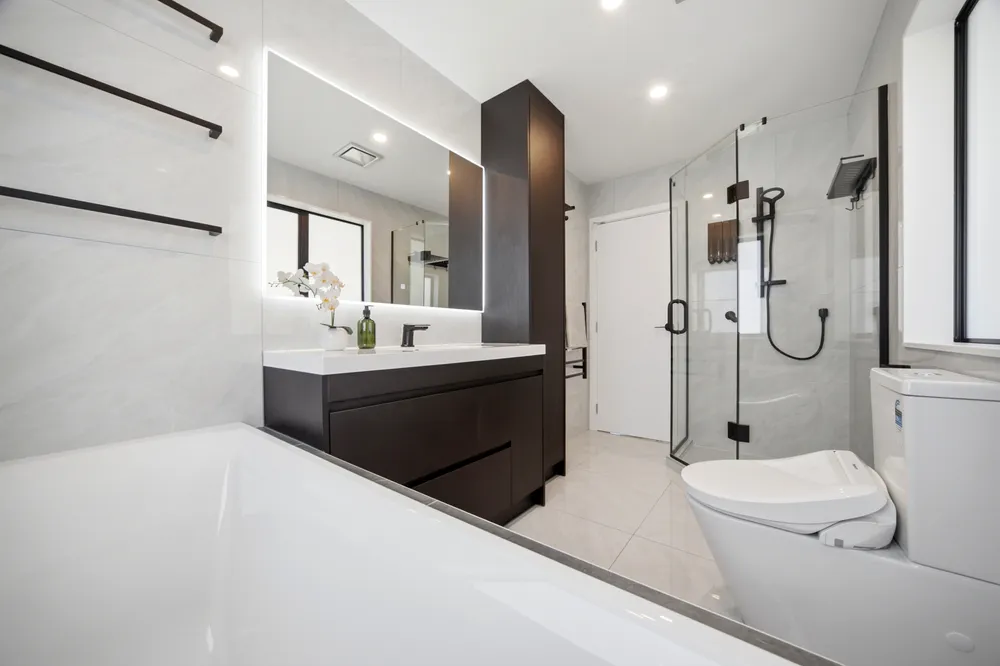 Photos of 57E Hogans Road