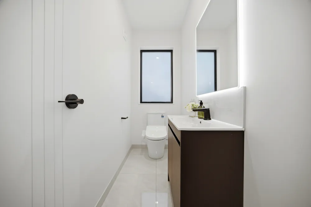 Photos of 57E Hogans Road