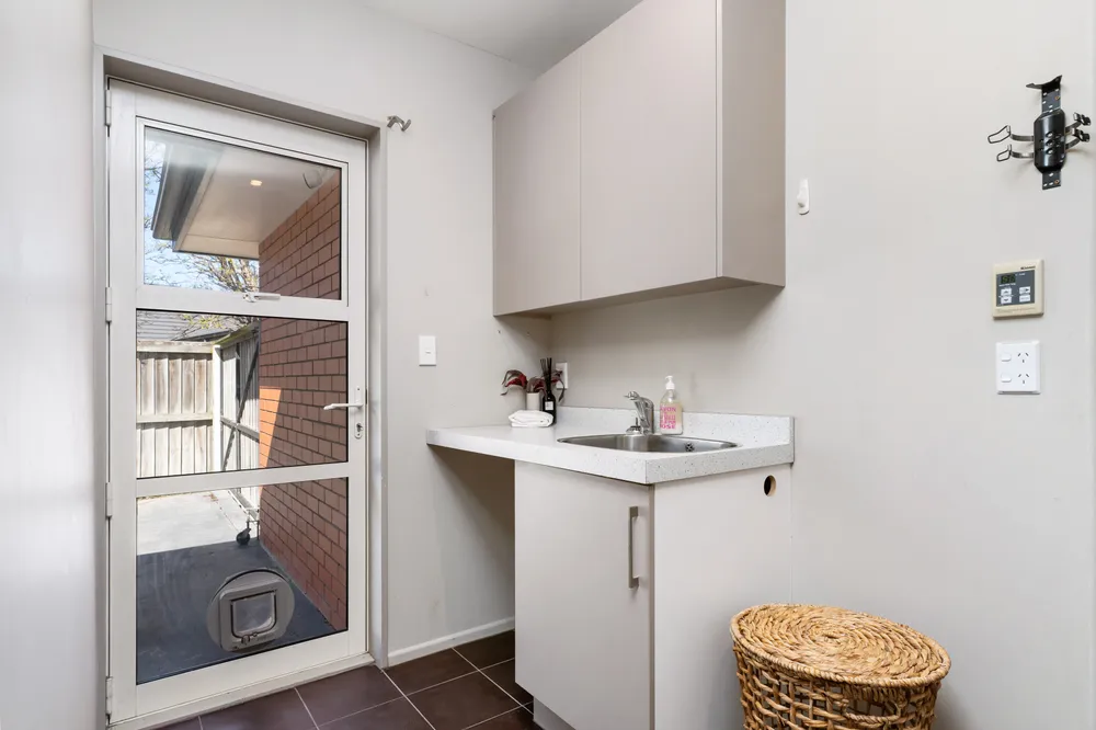 Photos of 20 Sheridan Drive
