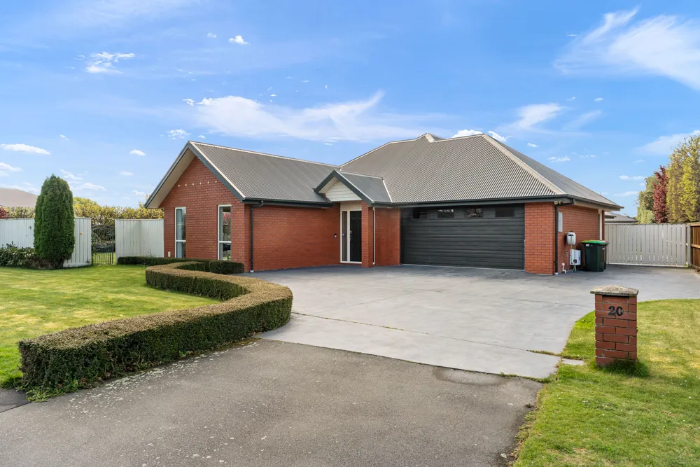 Photos of 20 Sheridan Drive