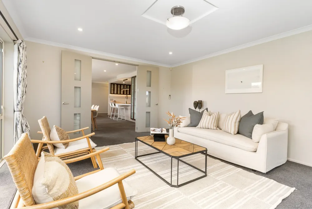 Photos of 20 Sheridan Drive