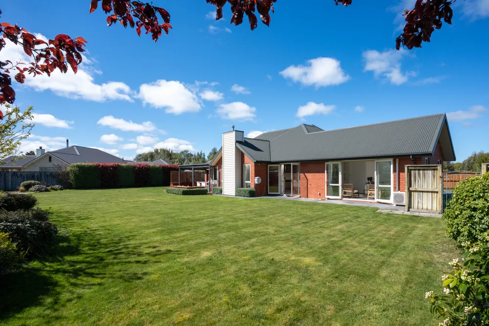 Photos of 20 Sheridan Drive
