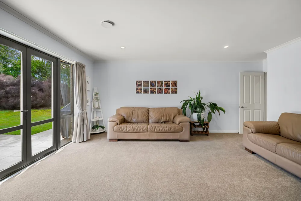 Photos of 69 Woodhurst Drive