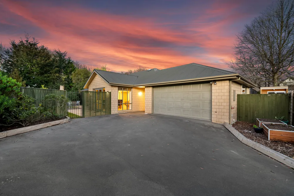 Photos of 69 Woodhurst Drive