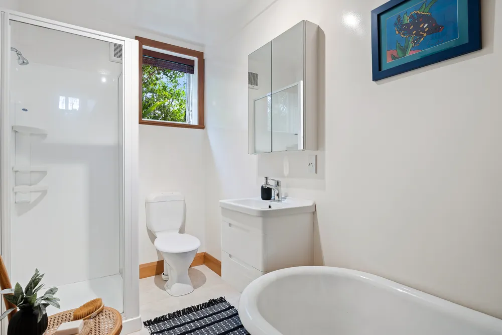 Photos of 4 Hackthorne Road