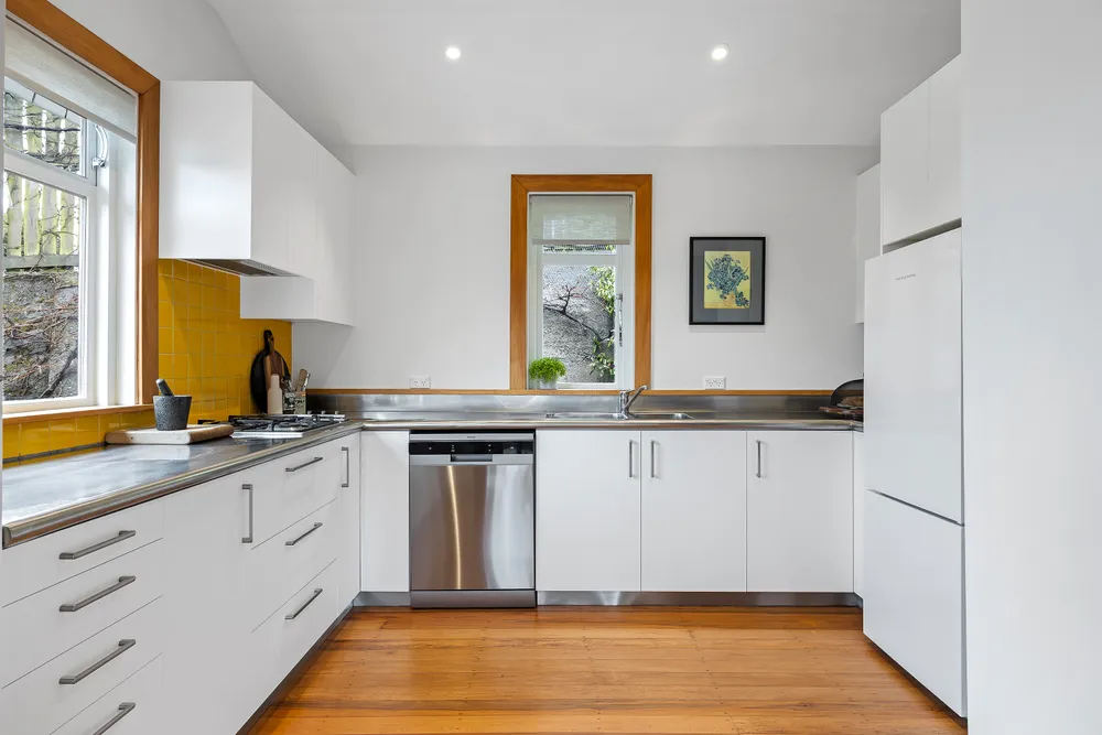 Photos of 4 Hackthorne Road