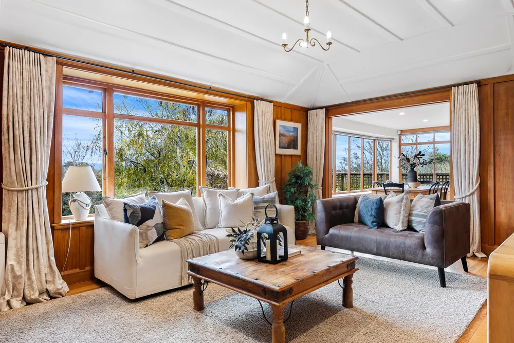 Photos of 4 Hackthorne Road
