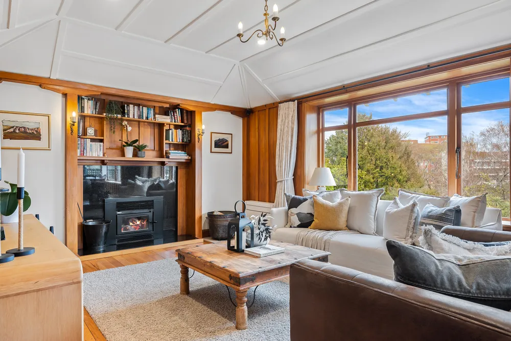 Photos of 4 Hackthorne Road