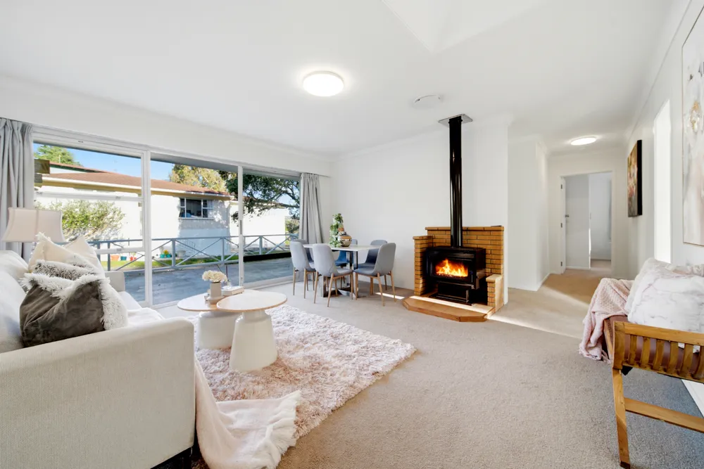 Photos of 70 Ravenwood Drive
