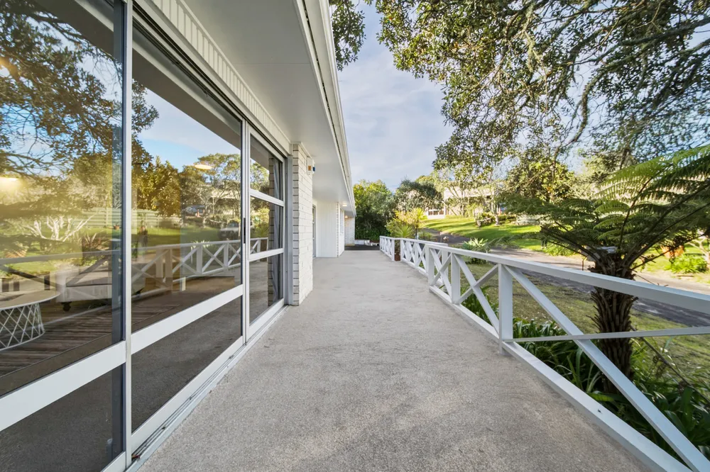 Photos of 70 Ravenwood Drive