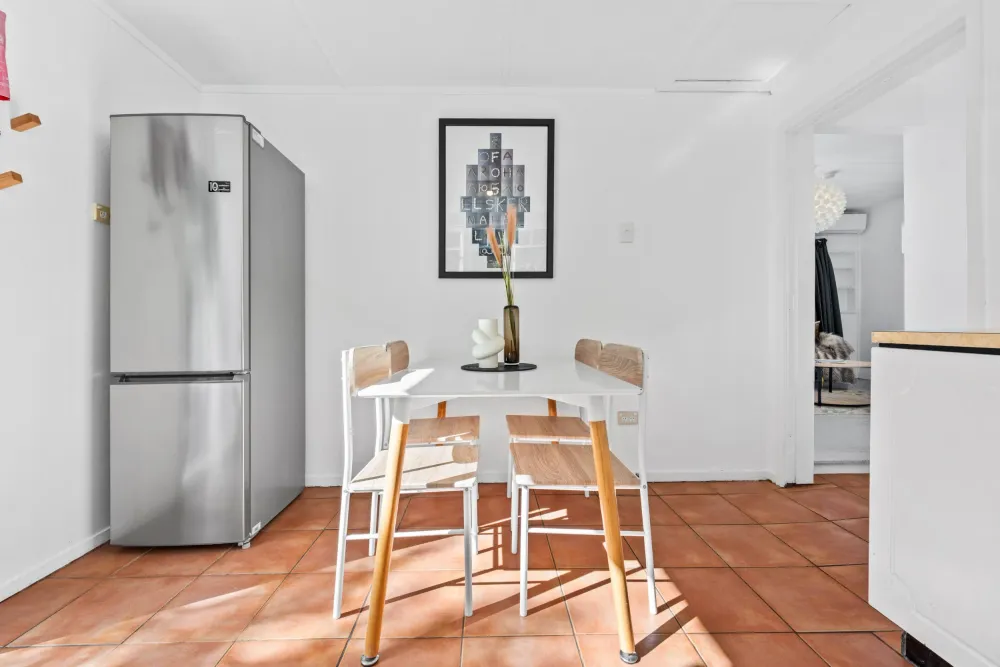 Photos of 47 Wintle Street