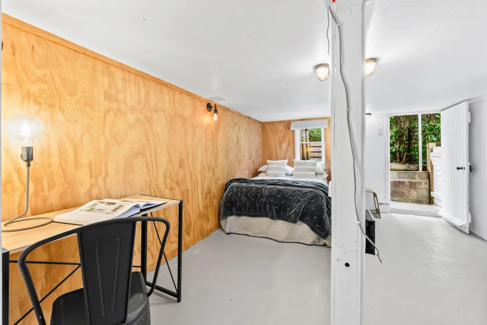 Photos of 47 Wintle Street