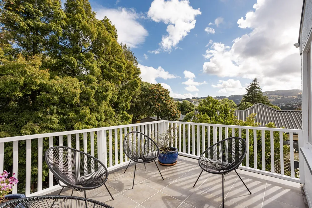 Photos of 12 Spylaw Street