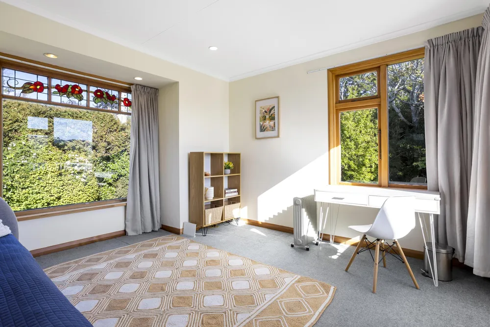 Photos of 12 Spylaw Street