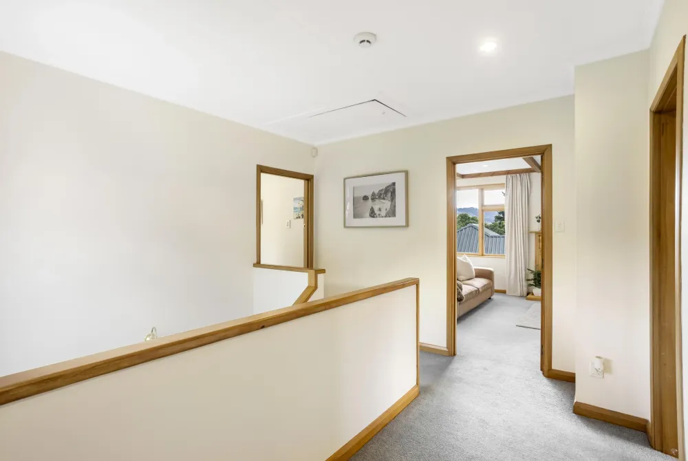 Photos of 12 Spylaw Street