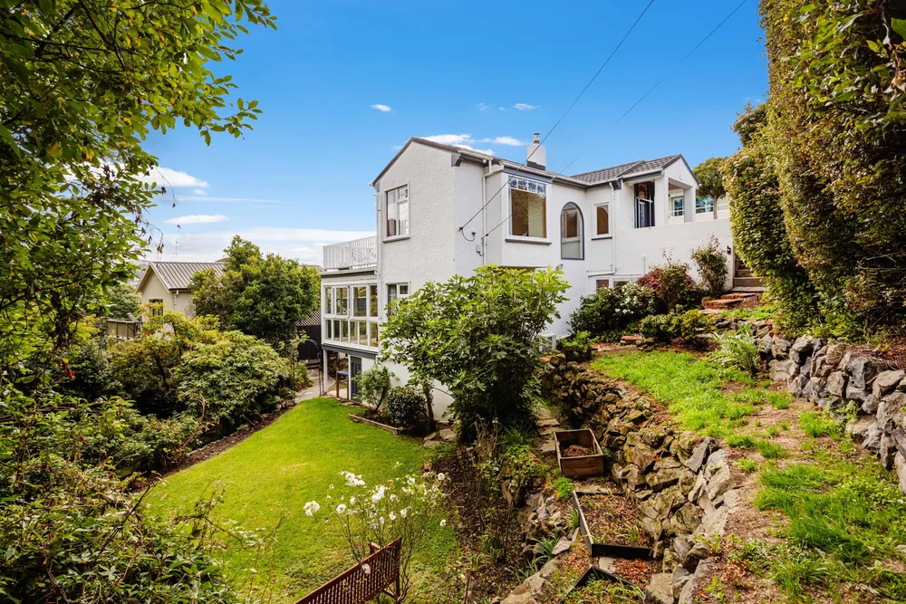 Photos of 12 Spylaw Street