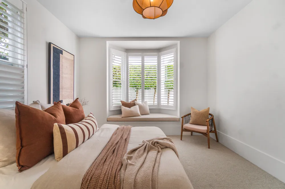 Photos of 1 Melford Street