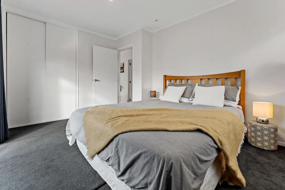 Photos of 95 Ruawai Road