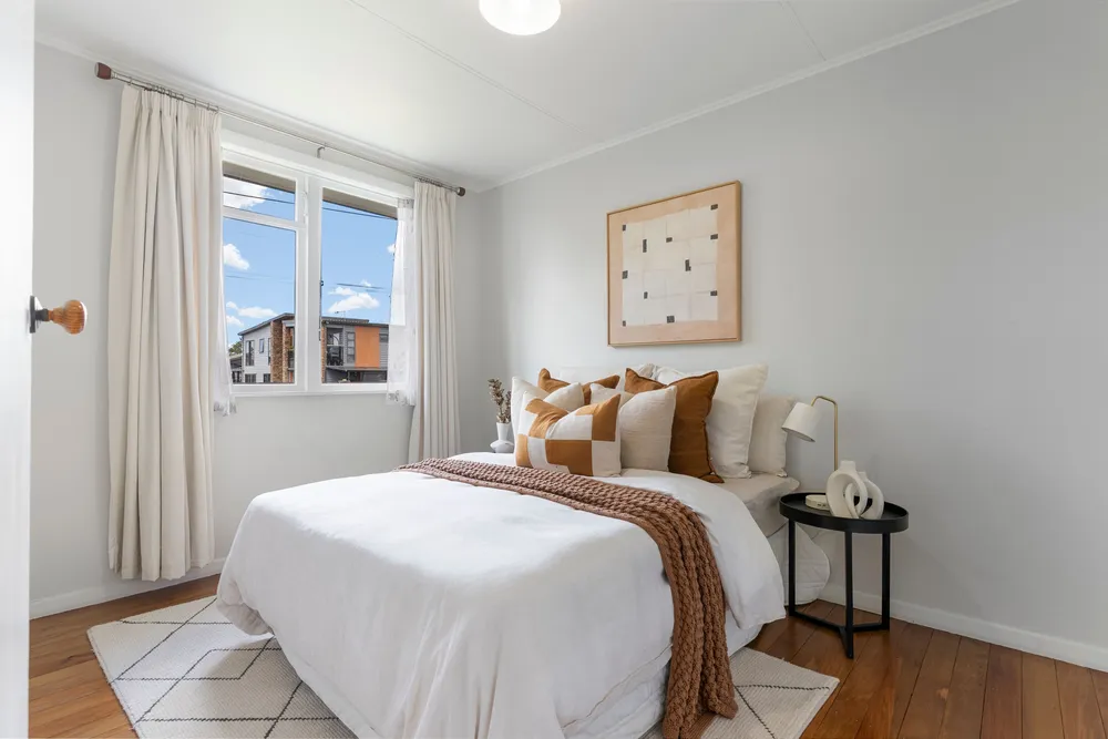 Photos of 56 Kelwyn Road