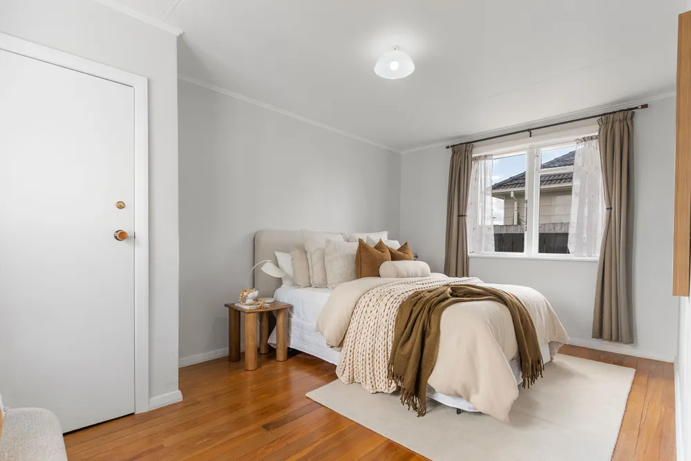 Photos of 56 Kelwyn Road