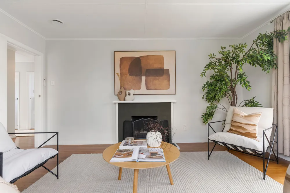 Photos of 56 Kelwyn Road