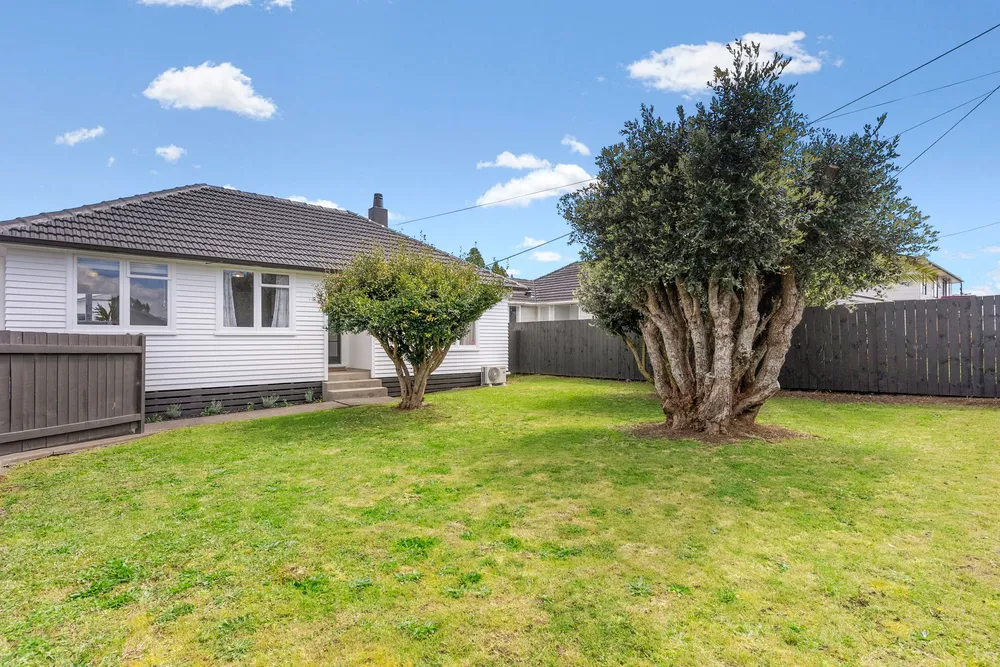 Photos of 56 Kelwyn Road