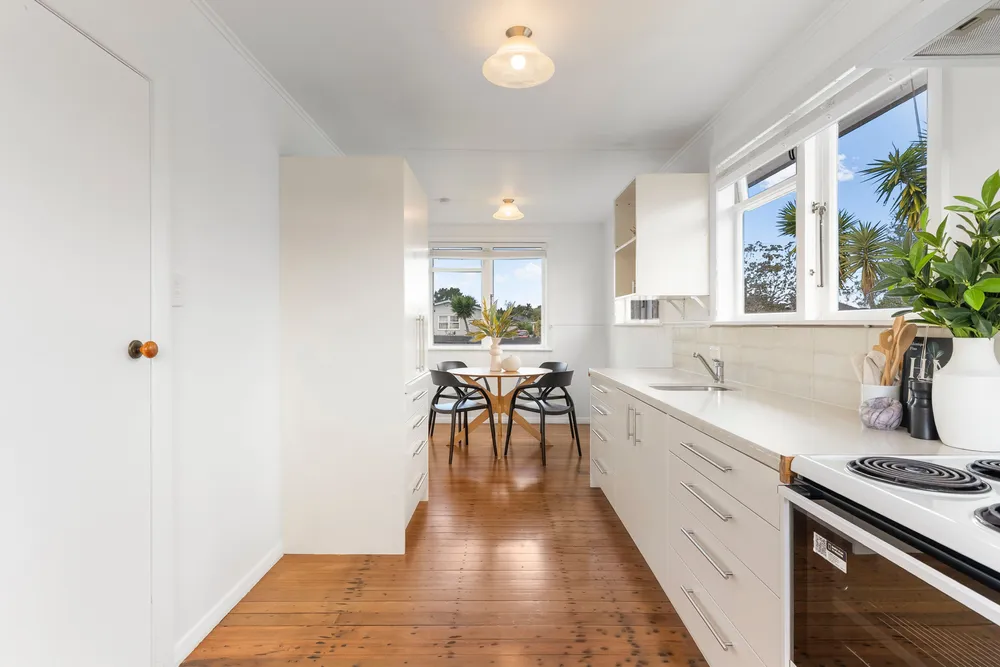 Photos of 56 Kelwyn Road