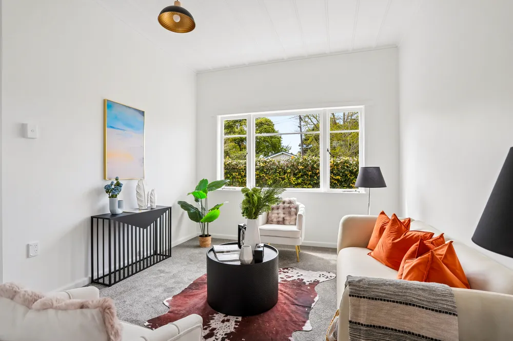 Photos of 2 Holly Street