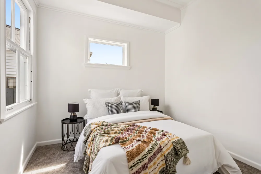 Photos of 2 Holly Street