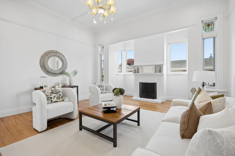 Photos of 24 Queen Mary Avenue