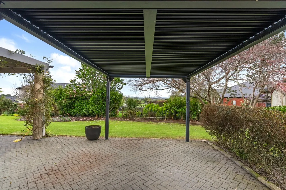 Photos of 42 Village Fields Road