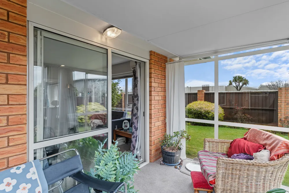 Photos of 84 Main North Road