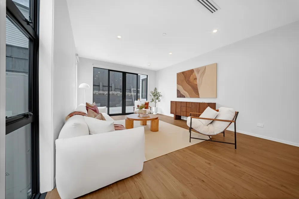 Photos of 1 Meadowridge Drive