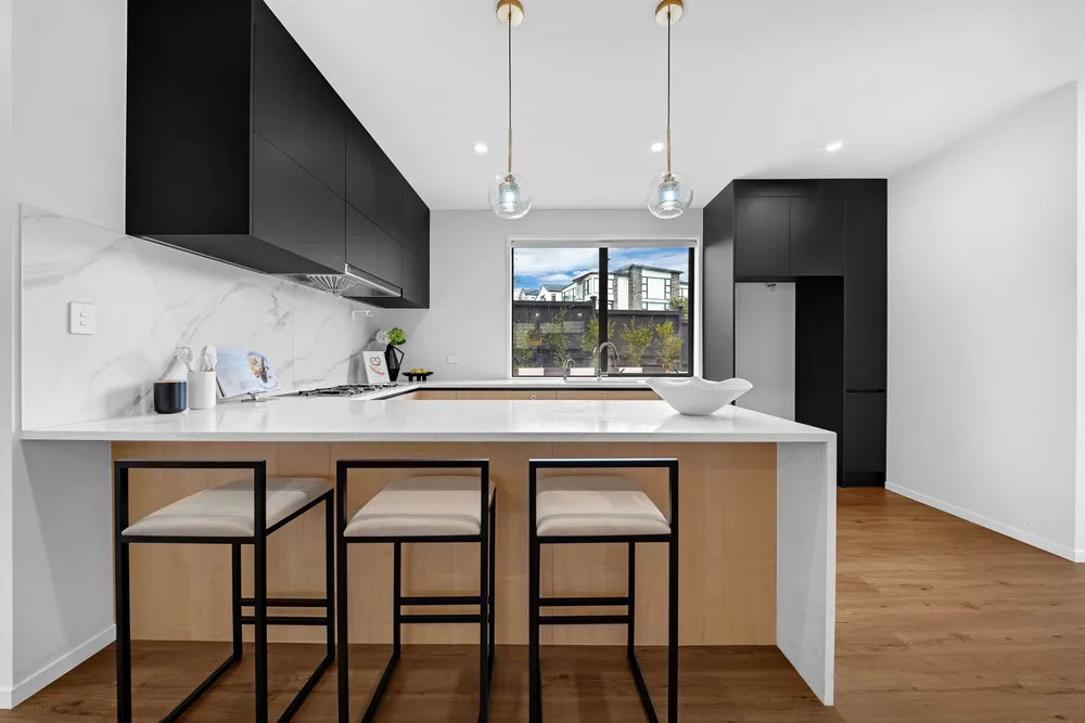 Photos of 1 Meadowridge Drive