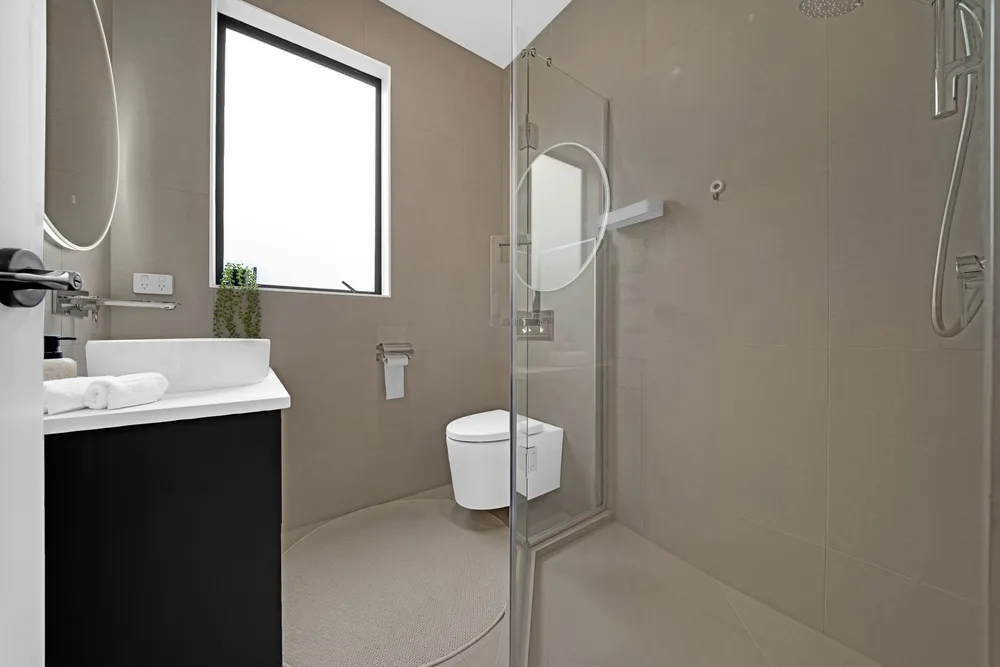 Photos of 1 Meadowridge Drive