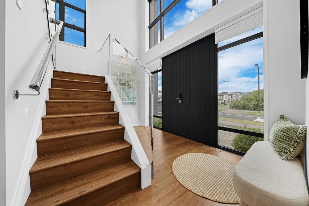 Photos of 1 Meadowridge Drive