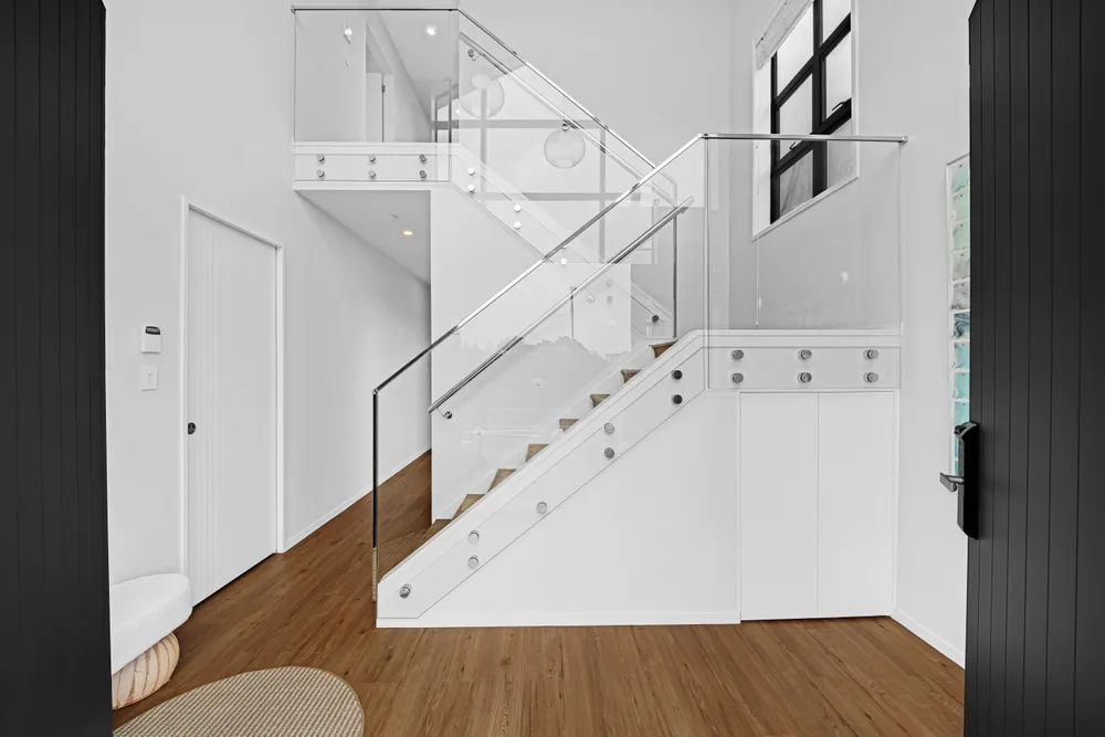 Photos of 1 Meadowridge Drive