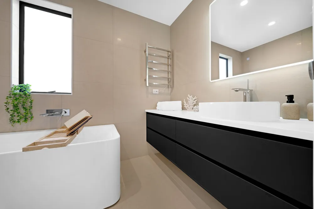 Photos of 1 Meadowridge Drive