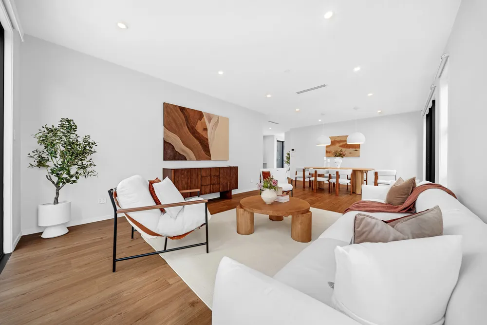 Photos of 1 Meadowridge Drive