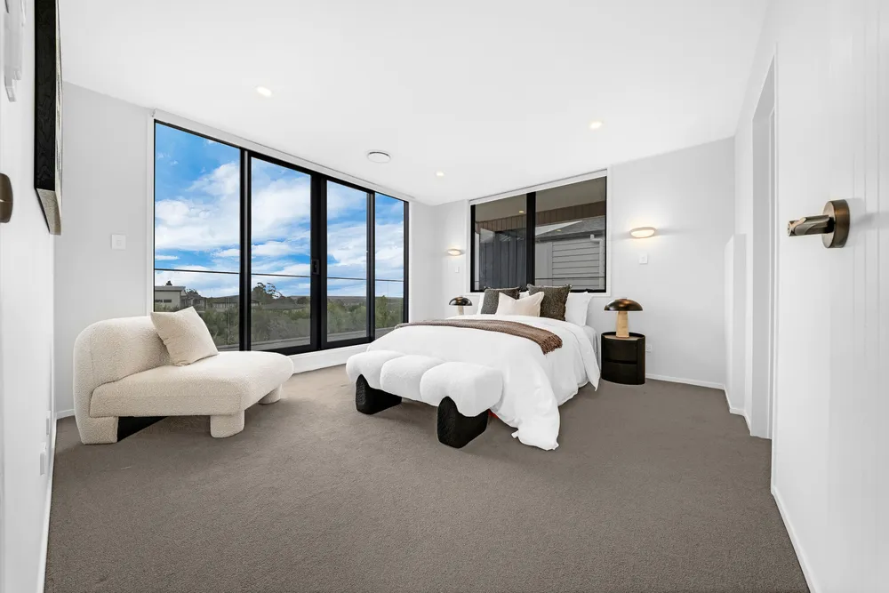 Photos of 1 Meadowridge Drive