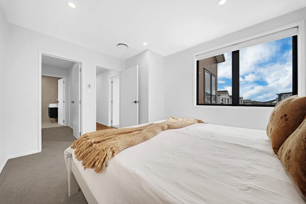Photos of 1 Meadowridge Drive