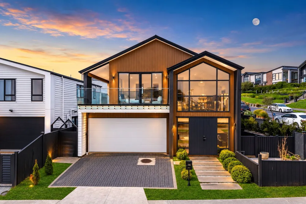 Photos of 1 Meadowridge Drive