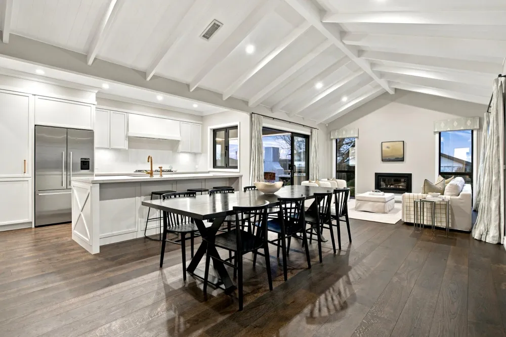 Photos of 32 William Andrew Road