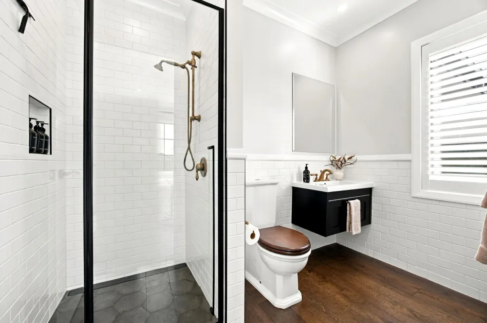 Photos of 32 William Andrew Road