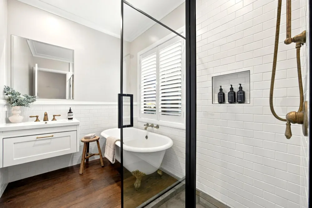 Photos of 32 William Andrew Road
