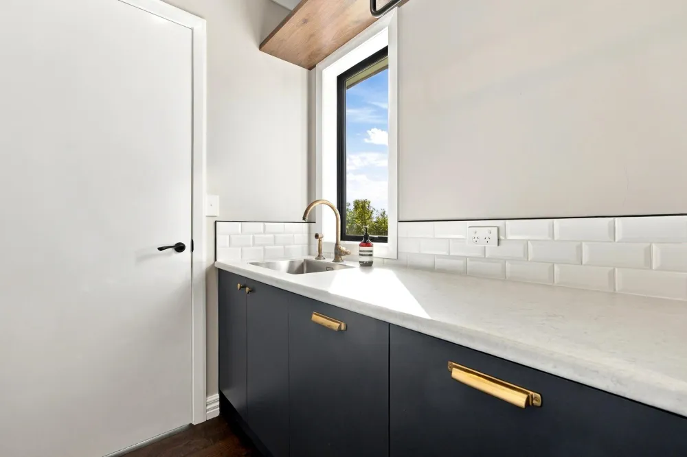 Photos of 32 William Andrew Road